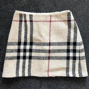 Vintage Burberry plaid wool mini skirt - Size 8